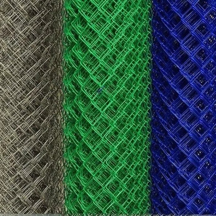 Окрашенные сетки в ПВХ
