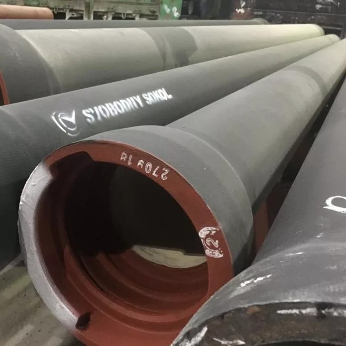 Толстостенная труба из чугуна